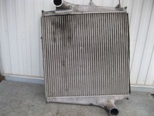21375541 VOLVO Интеркулер, № XF9686