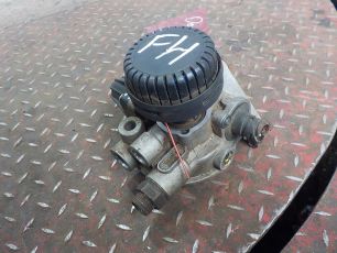 20393337 VOLVO Осушитель, № XF280673