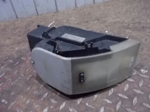 81252016252 MAN Плафон салонный, № XF70597