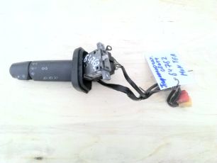 81255090123 MAN Переключатель подрулевой указателя поворота, № XF64762