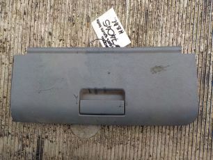 9736800098 MERCEDES Крышка бардачка