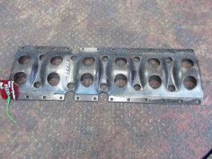 7420575260 RENAULT Маслоотражатель двигателя, № XF95287