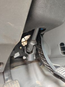 42567140 IVECO Колонка рулевая, № XF416501