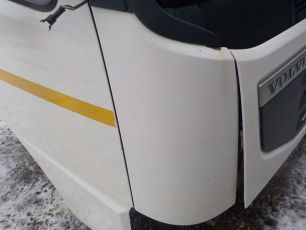 20379172 VOLVO Угол кабины правый, № XF188495