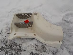 81615100590 MAN Корпус подножки верхний правый, № XF48542