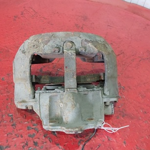 20523648 VOLVO Суппорт задний левый