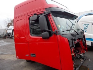 85108936 VOLVO Кабина, Globetrotter, № XF24774
