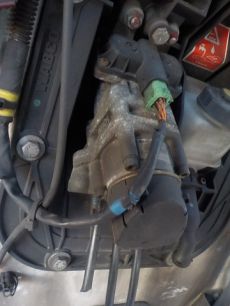 20754602 VOLVO Кран главный тормозной