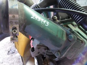 21235858 VOLVO Патрубок интеркулера, № XF213113