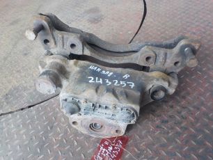 81508046439 MAN Суппорт передний левый / задний правый, № XF243357