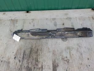 9418853822 MERCEDES Решетка радиатора, № XF71933