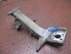 7482317469 RENAULT Кронштейн бампера правый, № XF155738