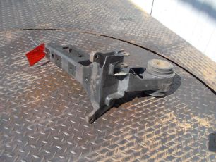 9428914920 MERCEDES Кронштейн кабины передний, № XF82529