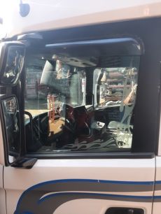 Изображение грузовика