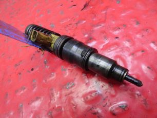 7420747797 RENAULT Форсунка топливная, № XF179535
