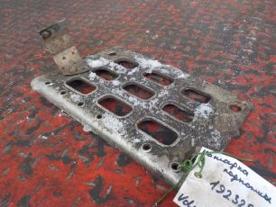 20379437 VOLVO Накладка подножки, № XF192328