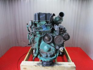 1639652 VOLVO Двигатель, D12D