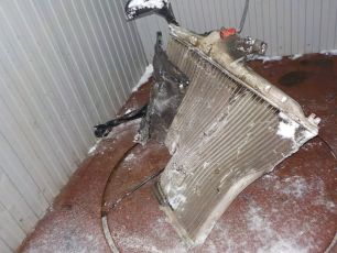 9425010901 MERCEDES Интеркулер, № XF153108