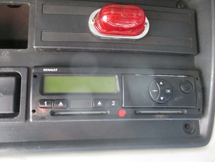 7421089713 RENAULT Тахограф, № XF289572