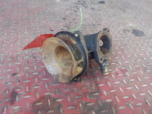 1547156 VOLVO Корпус водяного насоса