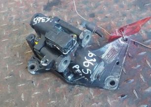 20793040 VOLVO Прижим клапана, № XF323676