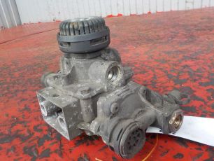 0054312612 MERCEDES Регулятор тормозных сил, № XF133863