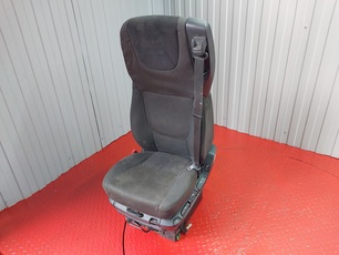 1879034 DAF Сиденье левое, № XF444437