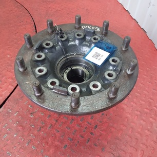 7179854 IVECO Ступица передняя, № XF463100