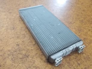 0008300720 MERCEDES Радиатор отопителя, № XF39405