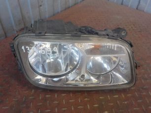 9438201561 MERCEDES Фара правая, № XF133699