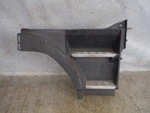 3175247 VOLVO Корпус подножки верхний правый, № XF39357