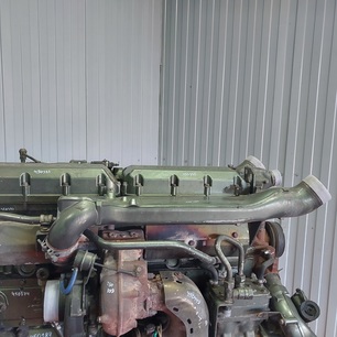 1604228 DAF Патрубок водяной, № XF450390