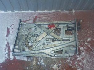 0007200246 MERCEDES Стеклоподъемник левый, № XF101691