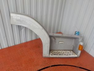 9736662801 MERCEDES Корпус подножки верхний правый, № XF140714