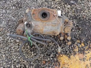 5001858404 RENAULT Суппорт левый, № XF58580