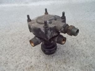 81521166078 MAN Клапан ускорительный, № XF30848