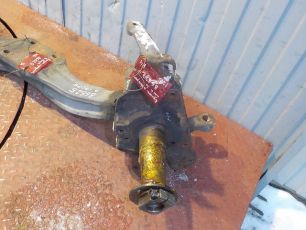 9703320201 MERCEDES Кулак поворотный, № XF86627