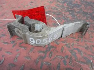 20583440 VOLVO Хомут крепления крыла, № XF90565