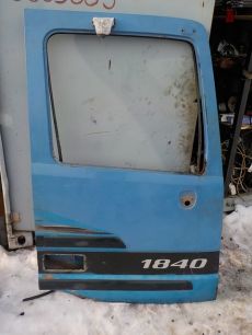9417200505 MERCEDES Дверь правая, № XF68776
