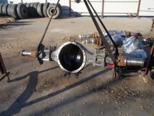 9483502430 MERCEDES Корпус заднего моста, № XF89728