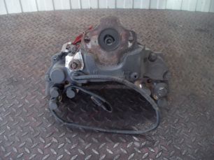5001866508 RENAULT Суппорт левый, № XF55332