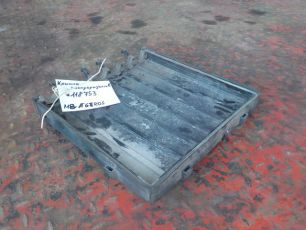 0005400582 MERCEDES Крышка электроразъемов, № XF118753