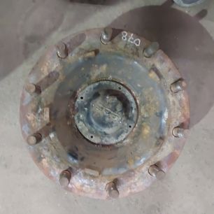1818004 DAF Ступица передняя, № XF452561
