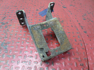3197861 VOLVO Кронштейн глушителя, № XF225243