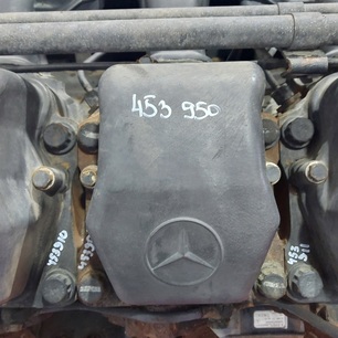 4570100130 MERCEDES Клапанная крышка, № XF453950