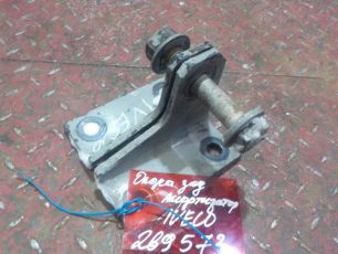 41009227 IVECO Опора заднего амортизатора, № XF269573