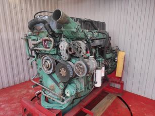 1639652 VOLVO Двигатель D12D