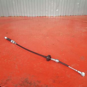 504034853 IVECO Трос КПП