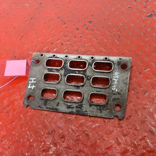 8191313 VOLVO Накладка подножки, № XF458445
