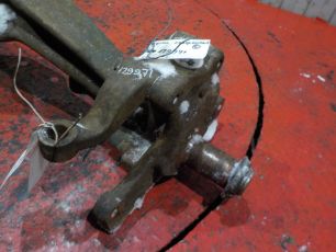 20753990 VOLVO Кулак поворотный левый